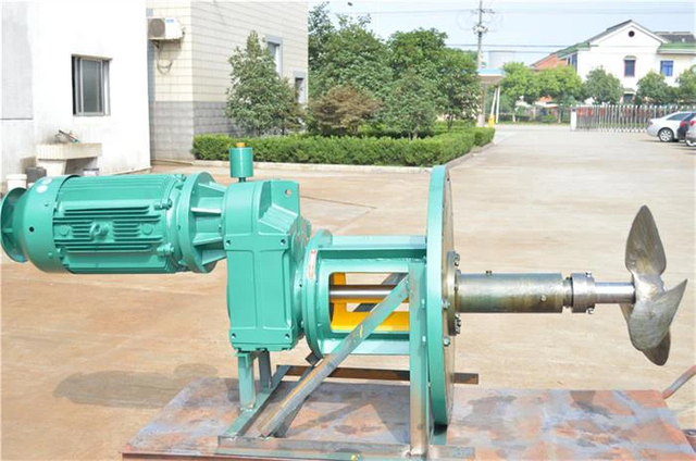 Mezclador de entrada lateral de betún de diseño compacto para estación de mezcla de asfalto